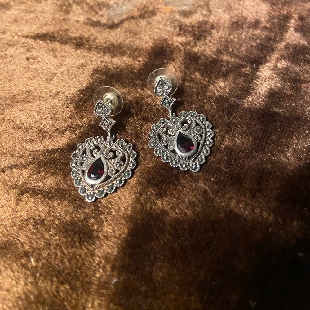 Vintage Garnet marcasite renaissance revival earrings - Picture 6 of 6